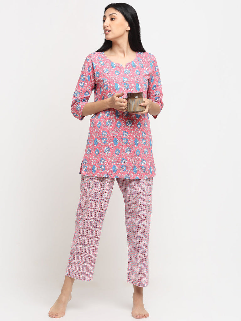NEUDIS Women Pink & Blue Cotton Printed Nightsuit