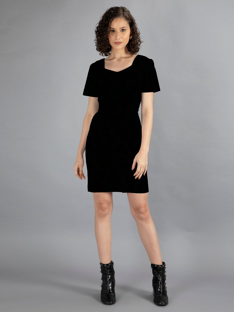 neudis-women-solid-black-bodycon-dress-with-puff-sleeves