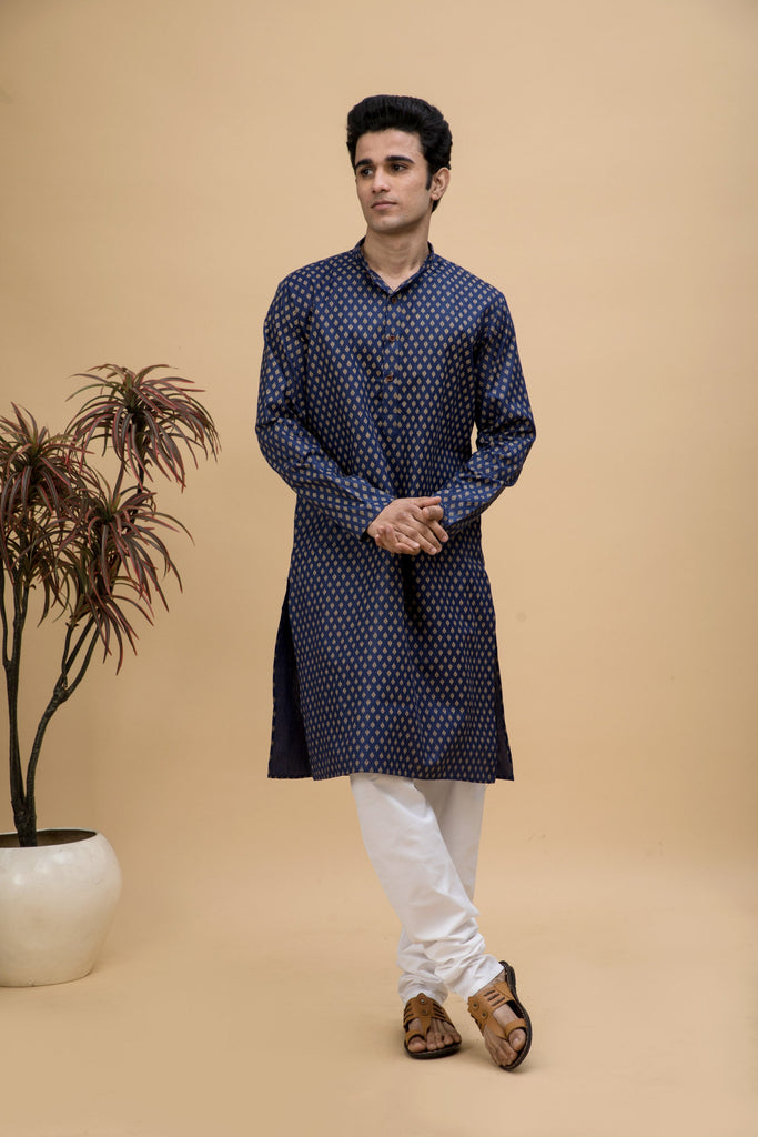 neudis-men-navy-blue-printed-cotton-long-kurta-churidaar-set