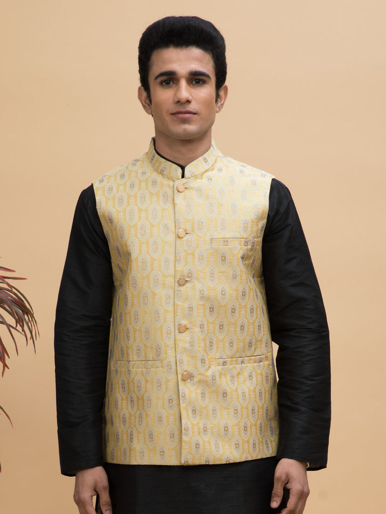 neudis-men-yellow-jacquard-ethnic-motif-silk-blend-nehru-jacket