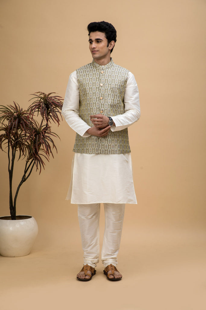 NEUDIS Men Green Jacquard Ethnic Motif Silk Blend Nehru Jacket & Kurta Pajama Set